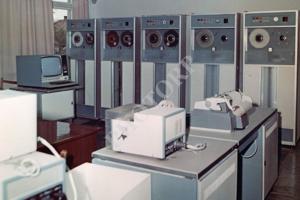 Vintage Magnetic Head Reader Recorder Soviet Mainframe IBM format 9 track tapes_10