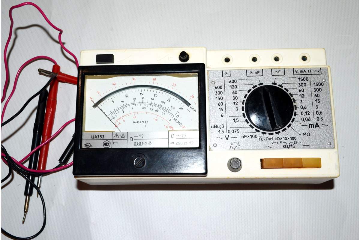 Vintage Analog Device AC DC Multimeter C4353 Voltmeter Ammeter Soviet_1