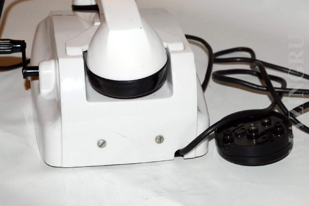 Vintage Russian USSR White Telephone AT-218 Soviet Era Original Box!_5