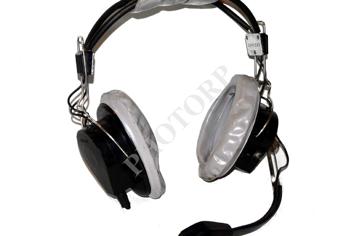 Vintage Soviet Russian USSR Aviation Headset Headphones GSSHA-A-18 (ГСШ-А-18)