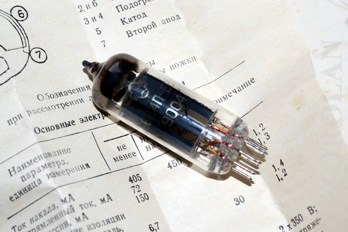 6C4P-EV = EZ90, 6Z31 Rectifier Tube Reflector Soviet 1990 NEW in BOX_1 6C4P-EV = EZ90, 6Z31 Rectifier Tube Reflector Soviet 1990 NEW in BOX_1
