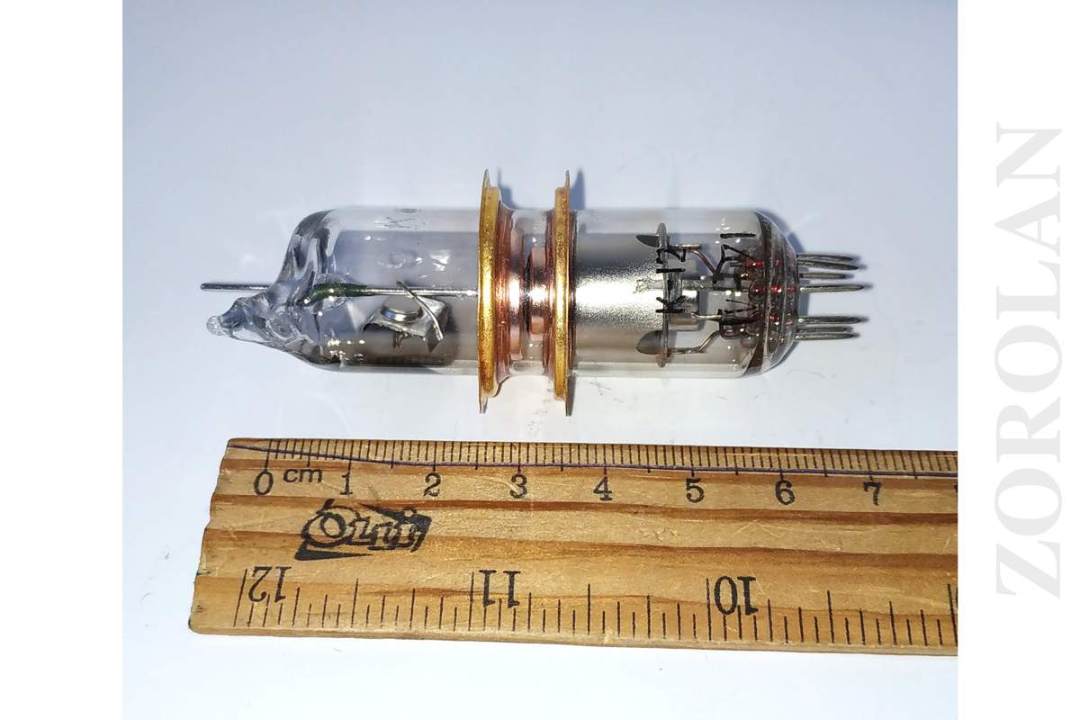 K-12 Reflective Klystron Tube Vintage Soviet NOS K-12 Reflective Klystron Tube Vintage Soviet NOS