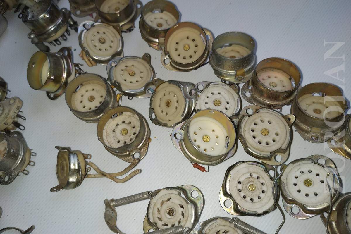 Set of 60pcs Mix Ceramic Sockets for Vintage Soviet Russian Tubes NEW &amp; Used_1